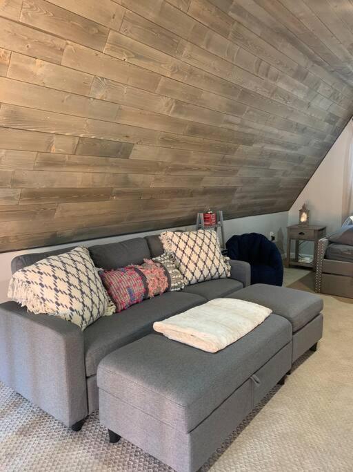 Cozy A-frame House Close To Camelback Tobyhanna